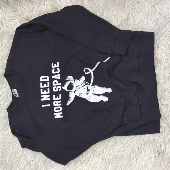 Sub_Urban Riot Tops - I need more space sweatshirt